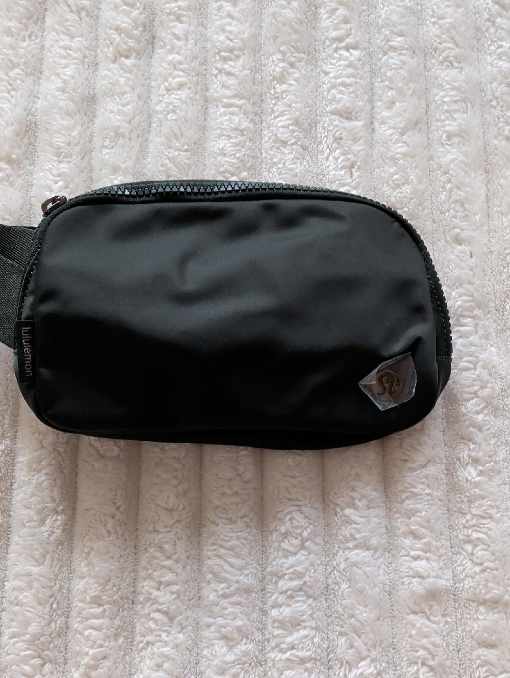 lululemon athletica Everywhere Belt Bag